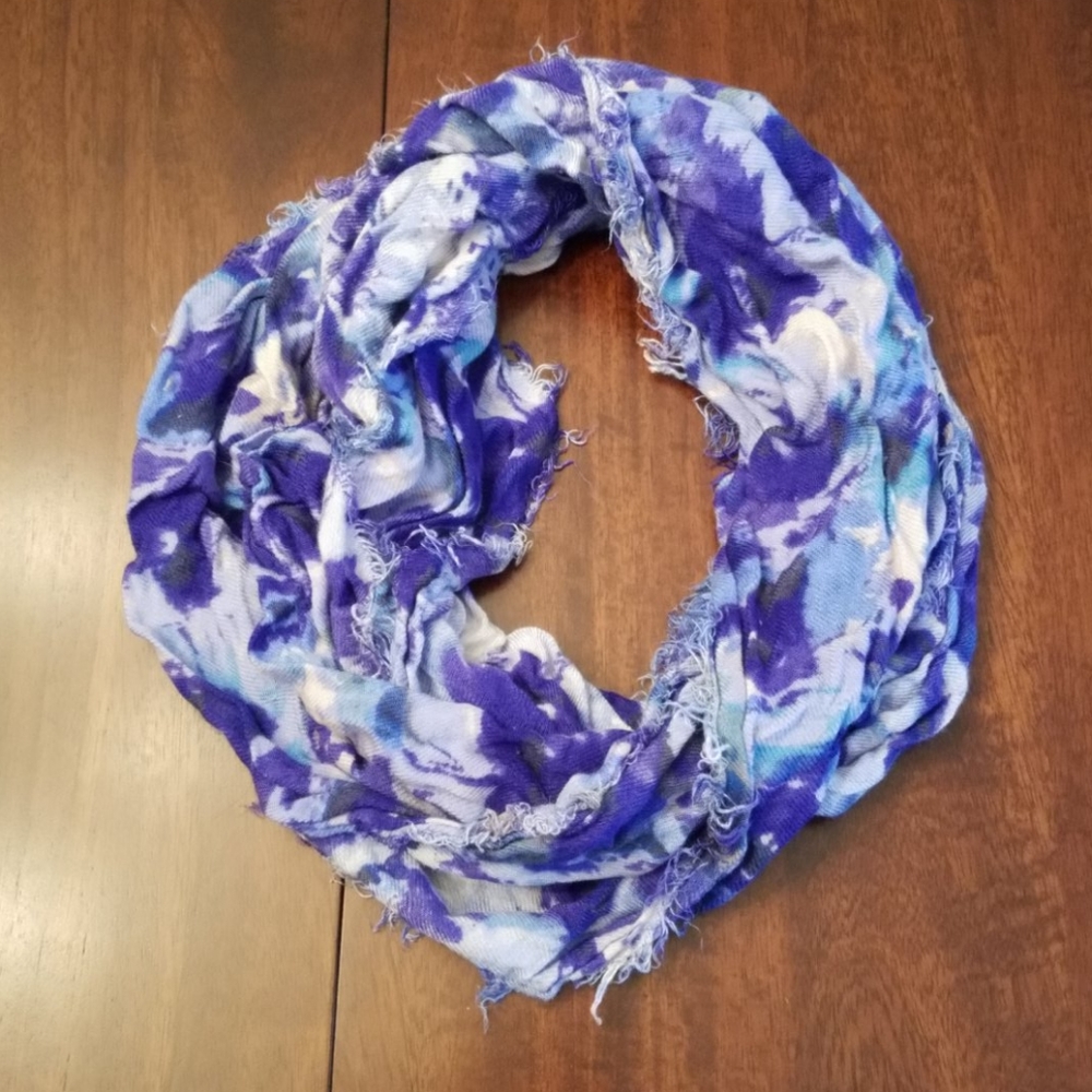 Spectrum Scarf